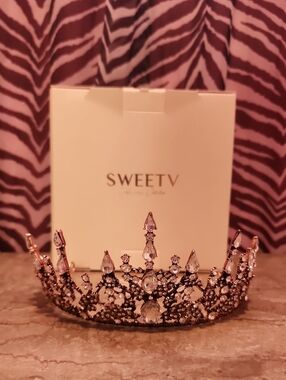 SWEETV Bronze Crystal Crown Tiara